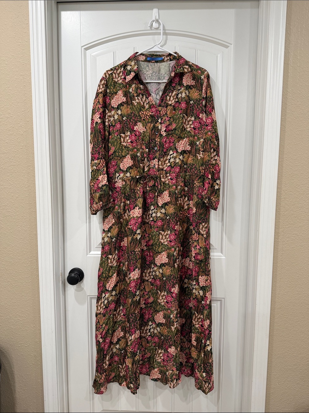 NWOT Floral Silk Blend V-Neck Maxi Dress in Pink and Green